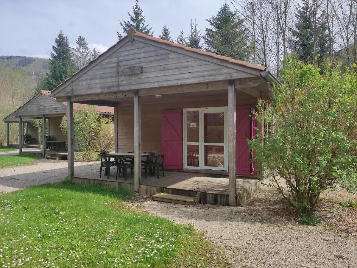 Campsite Olydea Camping Le Signal - Nantua Hotel