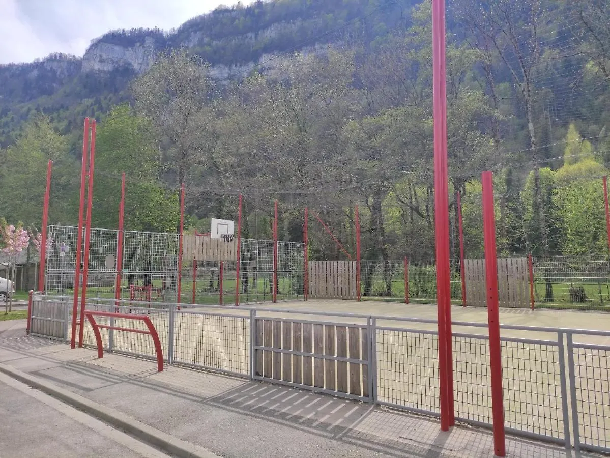 Olydea Camping Le Signal - Nantua Hotel
